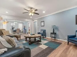 Bunkhouse Unit B Fire Pit-Grill-Groups-Patio-Games