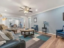 Mara Retreat-UNIT B- Fire Pit-Patio-Games-Jacuzzi-Ping Pong Table