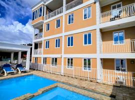 VIP Residence Dominica - Pool and Ocean Views, 2 Minutes to Roseau, hotel u gradu Rozo