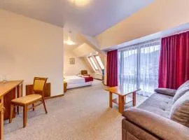 Хотел Елит Релакс