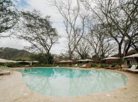 Holistic EcoHotel, hotel em Santa Fe de Antioquia