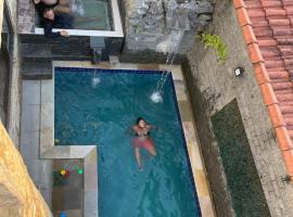 Pousada Guaruondas，瓜魯雅的飯店