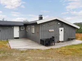 Awesome Home In Ustaoset With Wifi