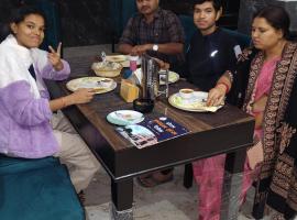 Hotel kamal Hans palace, מלון באודייפור