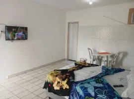 Suíte Mobiliada Em Ponta Verde A 700 Metros Da Praia