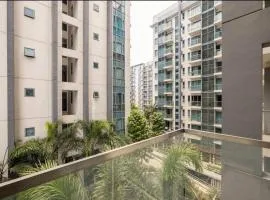 1 Bedroom Apartment Condo Across Manila Airport NAIA T3