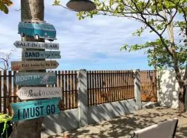 Marcusito's Beachfront