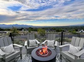 Spa Sauna Escape Sweeping Valley Views 6BR, מלון בדרייפר