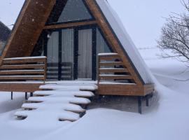 Aurora Cottage Tabatskuri Lake, hotel di Tabatsquri