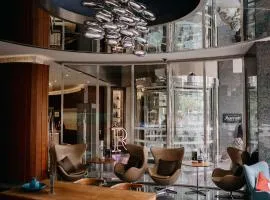 Renaissance Izmir Hotel