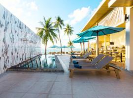 Three Trees Samui Resort - Sarocha Villa