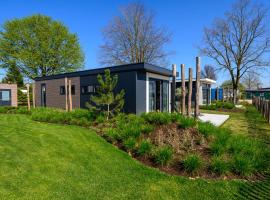 Chalet für Handwerker mit eigener Terrasse, Hotel in Brüggen