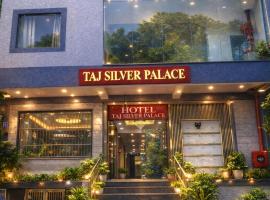 Hotel Taj Silver Palace, hotel em Agra