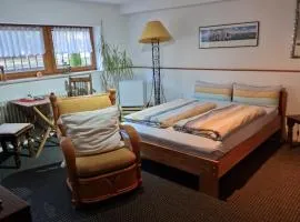 Großes gemütliches Zimmer mit eigener Dusche