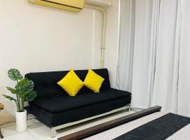 Cozy 1 Bedroom Beach Condo at PICO DE LORO, hótel í Nasugbu