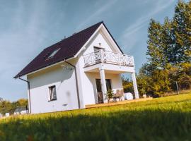 Domki Akacje Wisełka, khách sạn ở Skorków