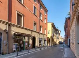 DOWNTOWN LOFT Bologna Centro