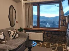 Φεγγαρόπετρα-Ημισέληνος