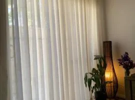 Stylish Home Near Adelaide Showground