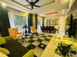 The Grand Crystal Retreat 4-Bedroom Luxury Villa