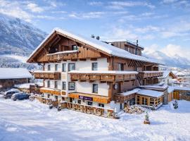 Hotel Alpenstolz, hotel em Mieders