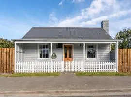 The Cottage, Geraldine