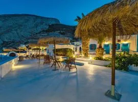 Ancient Thera Apartments