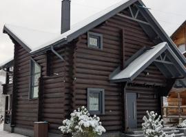 Cottage Hilltop, hotelli kohteessa Kozevo