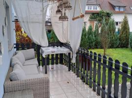 Gast haus samira, hotel di Lebach