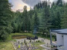 Дебрі - Тиша, Озеро і Вудка