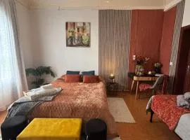 Thomas Suite Calheta