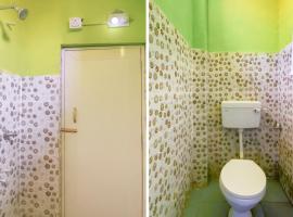 OYO Sun Plaza Lodge, hotel em Puri