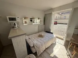 Chez Anais - Charmant Studio - Centre de Compiegne