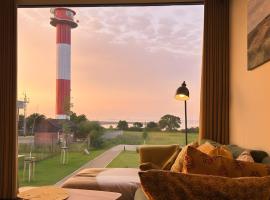 Meerglück am Beltblick Fehmarn - Moderne Ferienwohnung direkt an der Ostsee mit Sauna für Familien und Paare, готель у місті Фемарн
