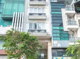 Bin Bin 10 - Mimosa Hotel Near Tan Son Nhat Airport