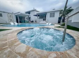 Isabela Luxury Escape Oasis