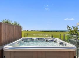 Pool - Sea view - Jacuzzi, hotel con hidromasaje en V&aelig;ggerl&oslash;se