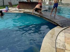 Apartamento em condomínio confortável, hotel v destinaci São Luís