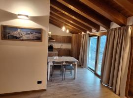 LA CASETTA - Appartamento CERVINO, khách sạn ở Antey-Saint-André