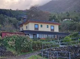 Apartament on the edge of the Teide National Park