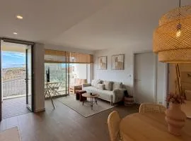 Oceanview cozy apartment with pool near Funchal