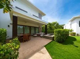 Private jacuzzi villa with 2 bedrooms