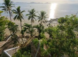 Kamp Tapik - Sibaltan, vie&scaron;butis mieste El Nido