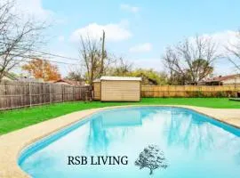 Upscale 3BR 2B Cozy Home with Pool & Grill