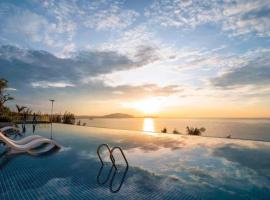 The Moonlight Hotel & Apartment- Apec Mandala Mui Ne – hotel w mieście Mui Ne