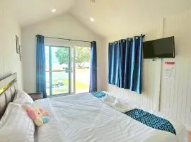 บลูคริสตัลรีสอร์ทแหลมสิงห์