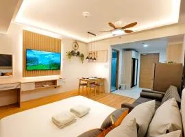 33P Taft East Gate Condo- Cozy Unit Pool & Gym