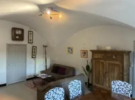 Le Rocher des Ducs, appartement, cour privative, abris voiture