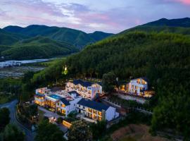 HeartLand Lodge MoGanShan, hotel a Jimiaowu