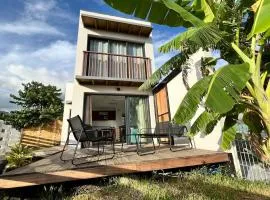 Villa neuve confortable, vue mer